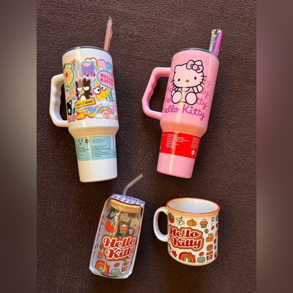 Sanrio hello kitty cups bundle - Picture 1 of 5